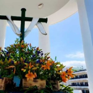 Viele Kreuze zierten das Stadtbild